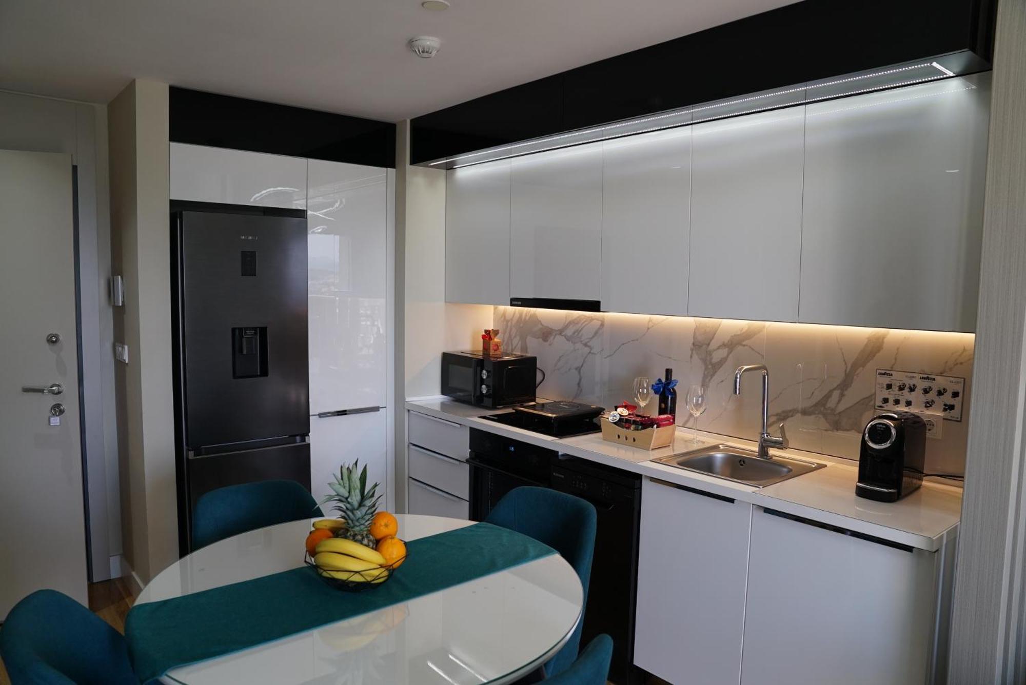 Diamond 72 Apartment , Skopje City - Center, Diamond Residences, Free Parking Екстериор снимка