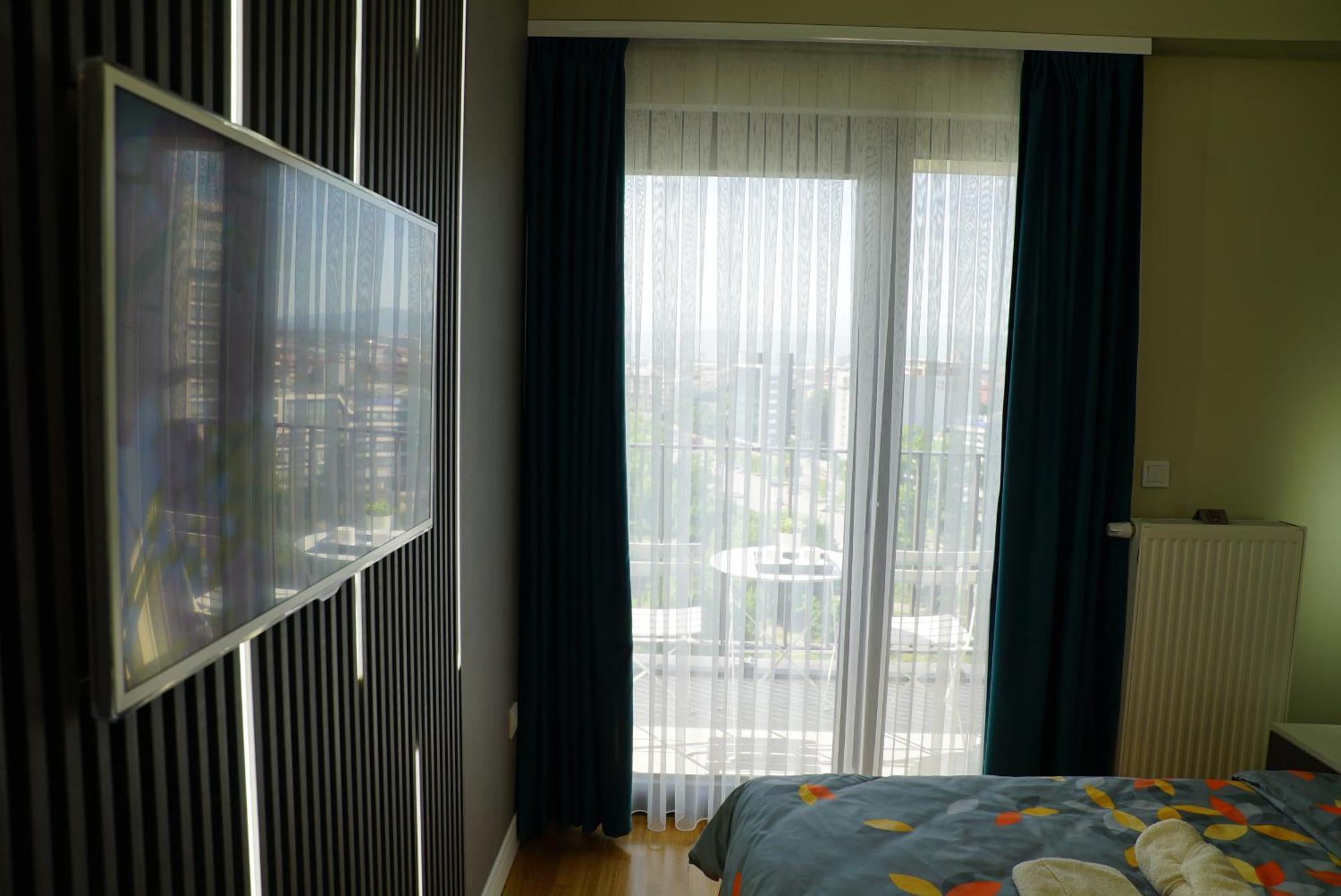 Diamond 72 Apartment , Skopje City - Center, Diamond Residences, Free Parking Екстериор снимка
