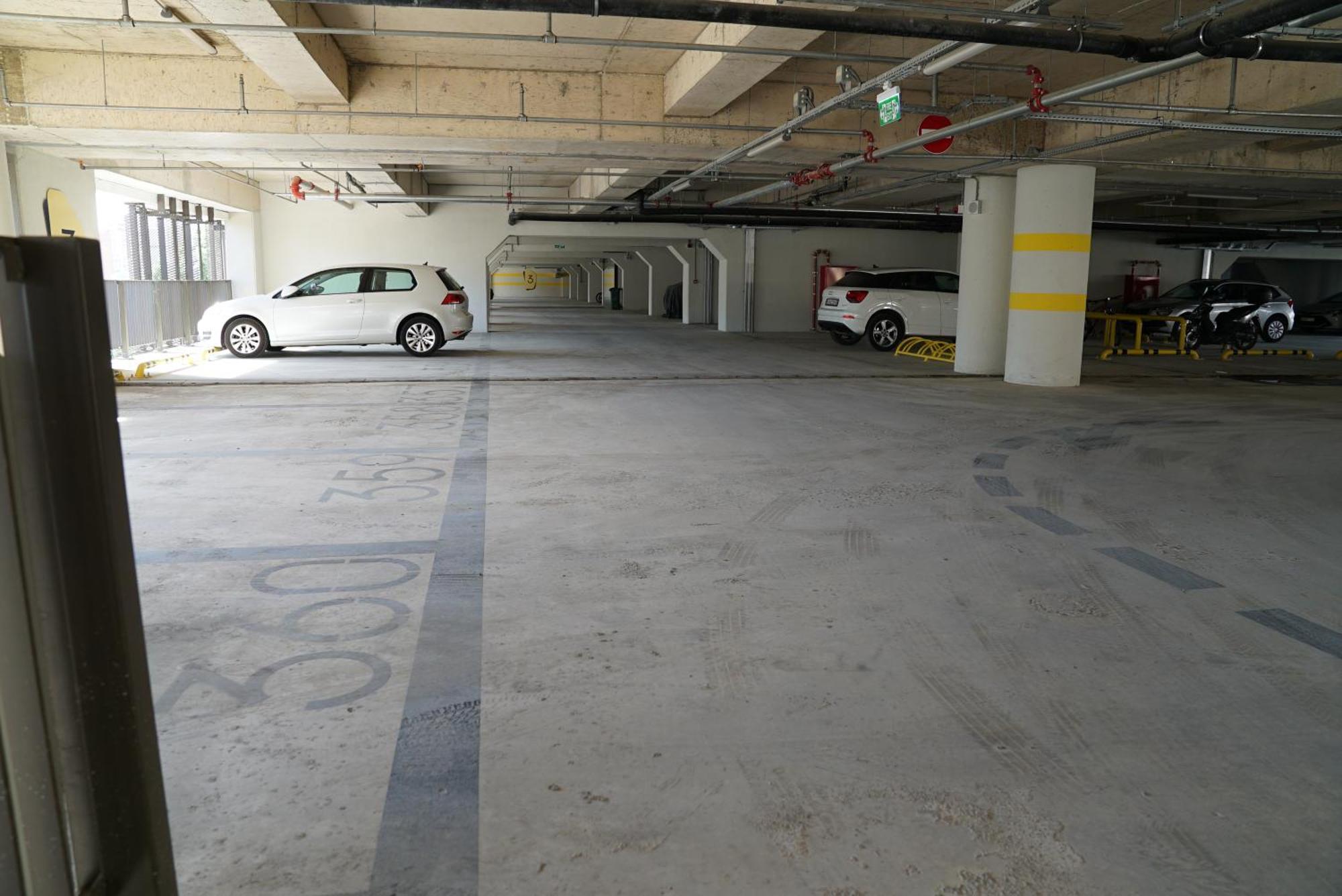 Diamond 72 Apartment , Skopje City - Center, Diamond Residences, Free Parking Екстериор снимка