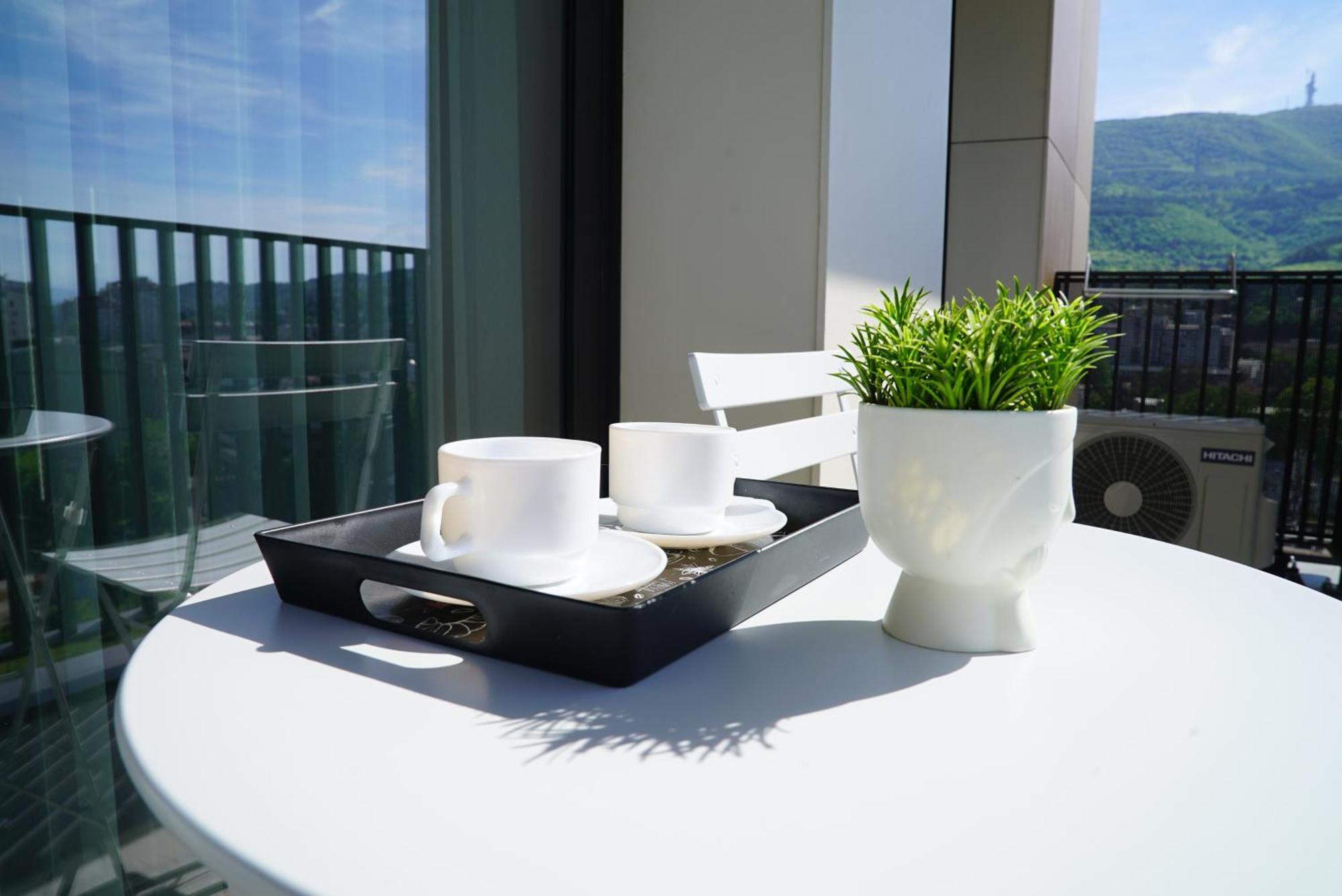 Diamond 72 Apartment , Skopje City - Center, Diamond Residences, Free Parking Екстериор снимка